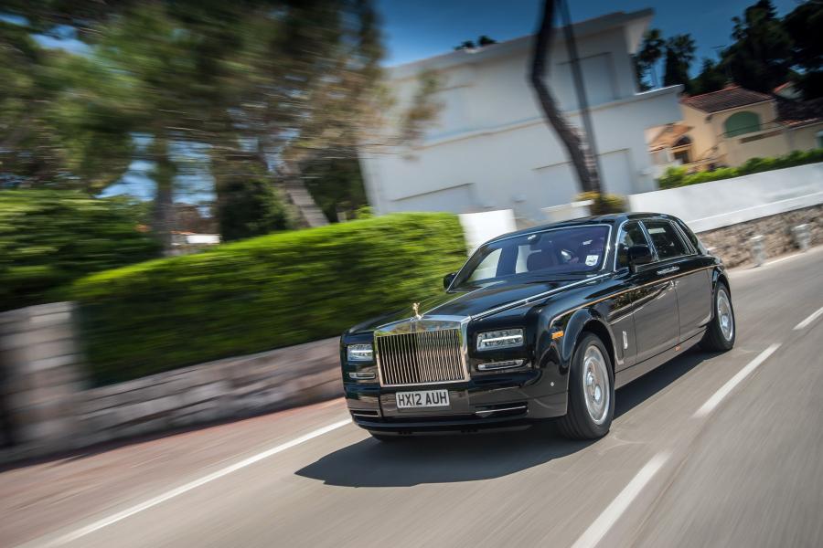  Rolls-Royce Phantom EWB 2012 года  (фото 31 из 34)